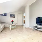 Apartament Naturnah Mit Pool Und Sauna By Interhome *